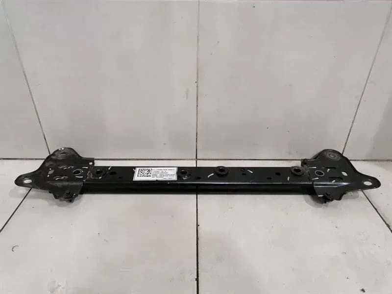 TESLA Tesla Model 3 Long Range Front Support Beam 1103565-00-A Bracket Carrier