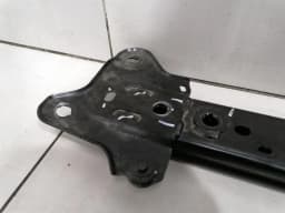 TESLA Tesla Model 3 Long Range Front Support Beam 1103565-00-A Bracket Carrier — thumbnail 3