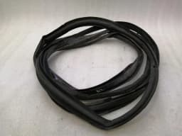 TESLA Tesla Model X 75D RLH Door Seal 1032469-75-C Door Seals Rear Left — thumbnail 4