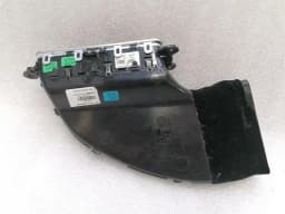 TESLA Tesla Model X 75D Air Vent Left B Post 1035974-00-D Vent Vent Grille — thumbnail 3