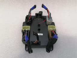 TESLA Tesla Model X 75D Falcon Door Control Module 1062056-10-B Door Module Gullwing — thumbnail 5