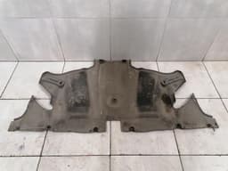TESLA Tesla Model 3 Long Range Undertray 1498771-00-E Underbody Trim — thumbnail 1
