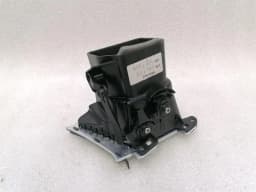 TESLA TESLA MODEL X 75D Center Right Air vent 1023270-00-C RHD RIGHT HAND DRIVE — thumbnail 6