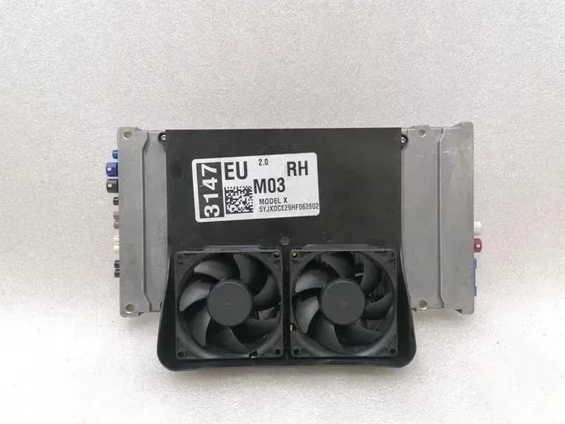 Tesla Model X 75D Auto Pilot Module 1078321-00-G ECU
