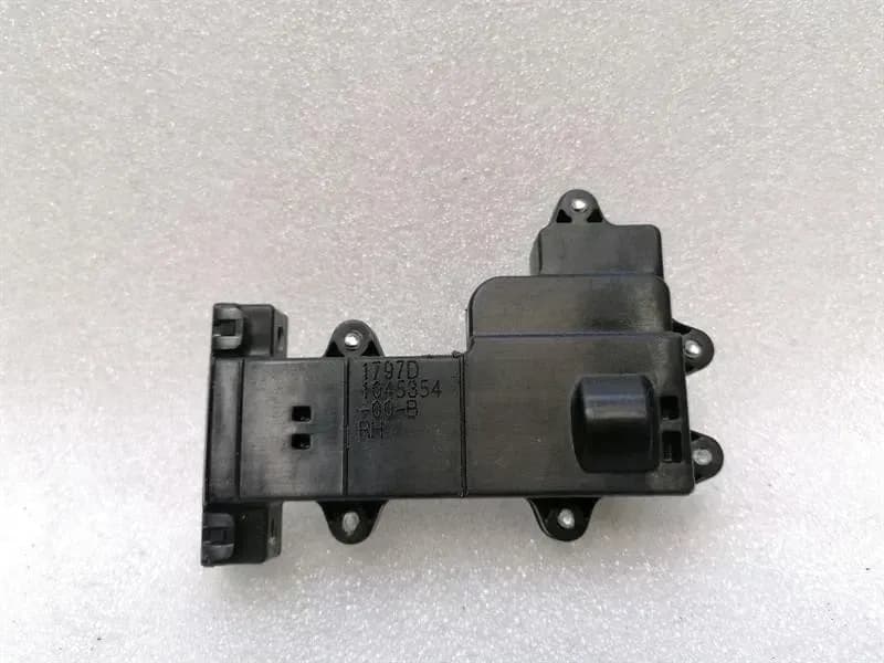 Tesla Model X 75D FRH Door Module 1045354-00-B Front Right Door Control Unit
