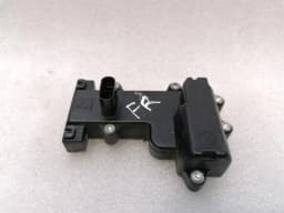 TESLA Tesla Model X 75D FRH Door Module 1045354-00-B Front Right Door Control Unit — thumbnail 6