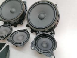 TESLA Tesla Model 3 Long Range Speaker Set 1079742-00-A Speaker Set — thumbnail 2