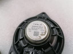 TESLA Tesla Model 3 Long Range Speaker Set 1079742-00-A Speaker Set — thumbnail 5