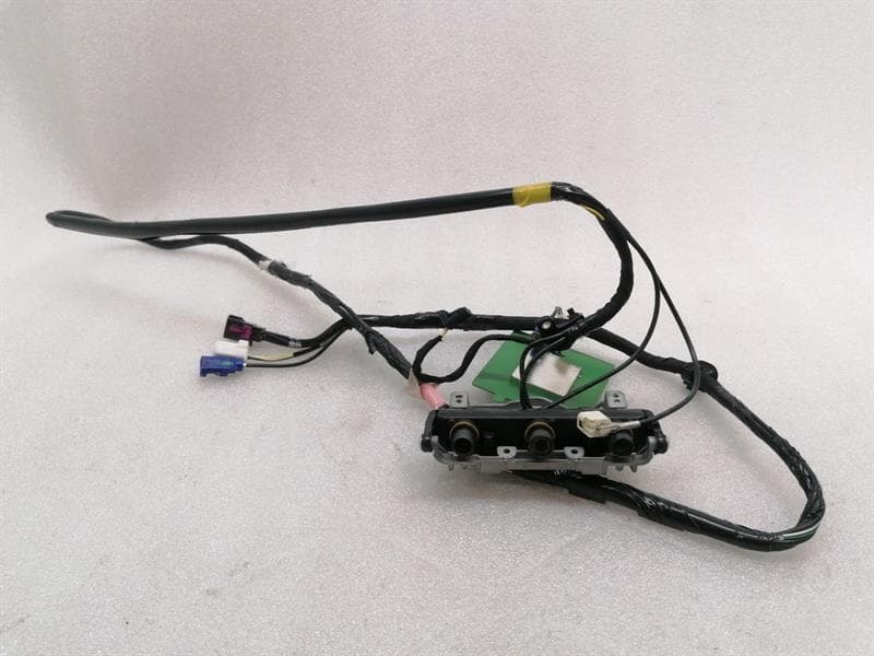 TESLA Tesla Model 3 Long Range Front Tripple Camera 1143746-00-D Front Camera