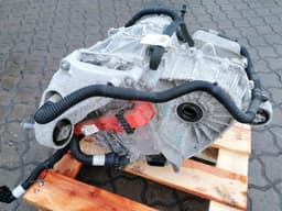 TESLA TESLA MODEL 3 LONG RANGE REAR ENGINE 1120960-10-G REAR ENGINE — thumbnail 2