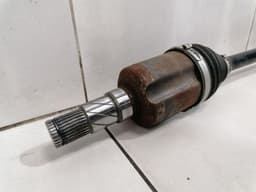 TESLA Tesla Model 3 Left Front Drive Shaft 1044119-00-D Drive Shaft Front Left — thumbnail 2