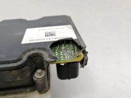 TESLA Tesla Model X 75D A.B.S Pump 1037797-00-D ABS Pump HYDRAULIC BLOCK DAMAGED! — thumbnail 5