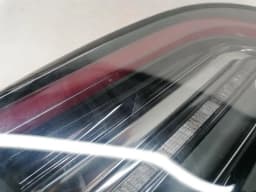 TESLA Tesla Model 3 Long Range Left Rear Light 1077401-00-G Rear Left Tail Light — thumbnail 4