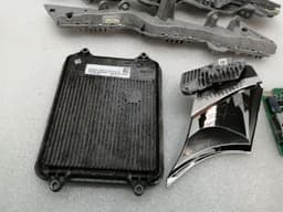 TESLA TESLA MODEL S Left Head Light PARTS MODULES Headlights Left PARTS LED DRIVE — thumbnail 3