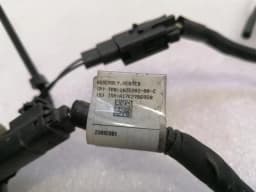 TESLA Tesla Model S 100D Washer Fluid Pipes 1005404-01-E Water Pipe Hose HEATED — thumbnail 9