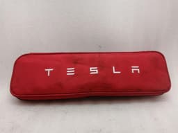 TESLA TESLA MODEL S 100D SAVER KIT 1475076-00-C Jack FIRST AID — thumbnail 4