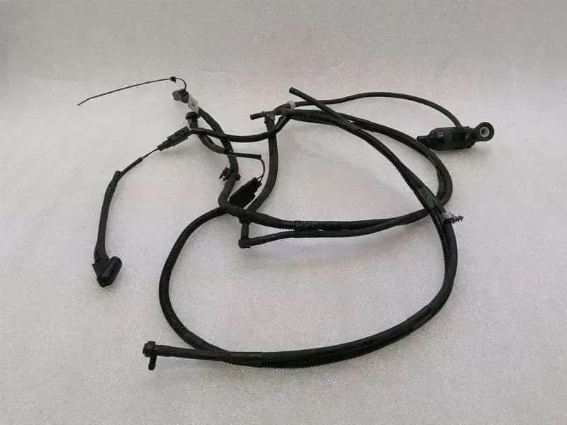 TESLA Tesla Model S 100D Washer Fluid Pipes 1005404-01-E Water Pipe Hose HEATED