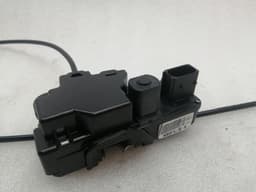 TESLA Tesla Model S 100D RRH Door Lock 6008914-99-D Door Lock REAR RIGHT — thumbnail 2