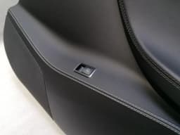 TESLA Tesla Model S 100D door card rear right 1008105-49-L door panel rear right — thumbnail 4