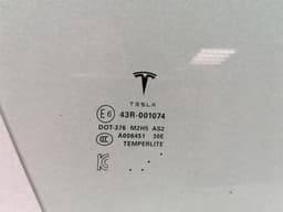 TESLA Tesla Model S 100D Right Front Door Glass 6006647-00-E Front Right Door Glass — thumbnail 4