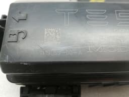 TESLA Tesla Model S 100D Front Fuse Box 1119059-00-A Front Fuse Box — thumbnail 10
