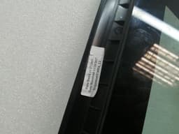 TESLA Tesla Model S 100D Left Rear Quarter Glass 1051820-00-E Door Window 1⁄4 Rear Link — thumbnail 4