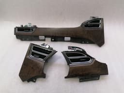 TESLA Tesla Model S 100D Air Vent Set 1045863-09-A RIGHT HANDLE RHD — thumbnail 1