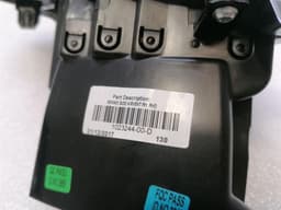 TESLA Tesla Model S 100D Air Vent Set 1045863-09-A RIGHT HANDLE RHD — thumbnail 9