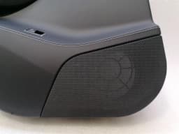 TESLA Tesla Model S 100D Door Card Rear Left 6006133-49-L Door Panel Rear Left — thumbnail 3