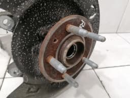 TESLA Tesla Model S 100D Right Rear Hub 1058540-00-B Wheel Bearing Housing Rear Right — thumbnail 3