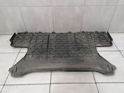 TESLA Tesla Model S 100D Undertray 1057326-00-c Underfloor Trim — thumbnail 1
