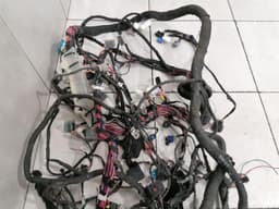TESLA TESLA MODEL S 100D Wiring Loom 3026646-02-A Harness FRONT END WITH DEFECTS — thumbnail 4