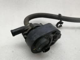 TESLA Tesla Model S 100D Additional Cooling Pump 1057235-00-G Coolant Pump Pump — thumbnail 5
