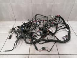 TESLA TESLA MODEL S 100D Wiring Loom 3026646-02-A Harness FRONT END WITH DEFECTS — thumbnail 1