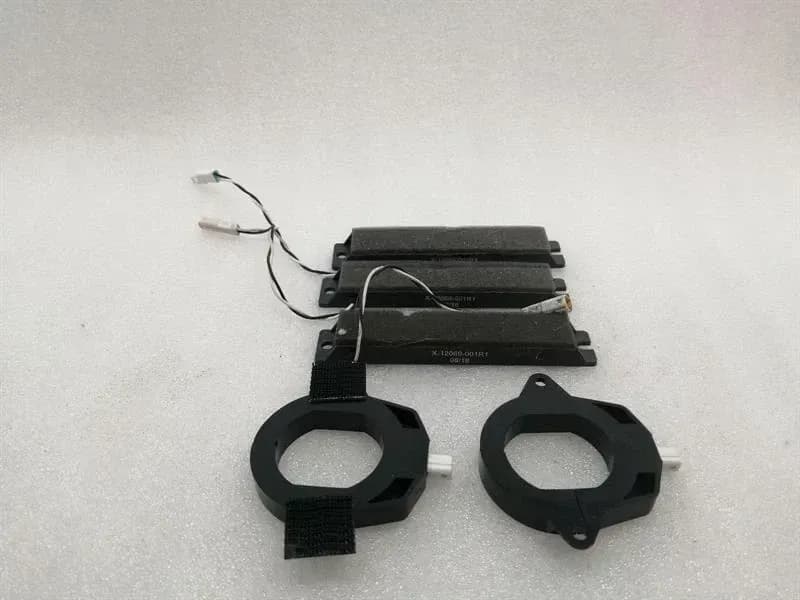 TESLA Tesla Model S 100D Keyless Go Antenna 105627-00-B Antenna Set X-12069-001R1