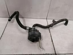 TESLA Tesla Model X P100D Additional Cooling Pump 1037328-00-F Coolant Pump Pump — thumbnail 1