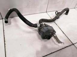 TESLA Tesla Model X P100D Additional Cooling Pump 1037328-00-F Coolant Pump Pump — thumbnail 2
