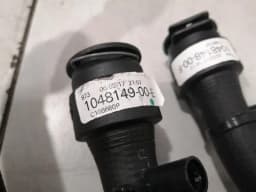 TESLA Tesla Model X P100D Cooling Pipe Set 1041526-00-G Cooling Water Hose Pipe — thumbnail 5