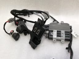 TESLA Tesla Model X P100D Wi-Fi USB module 1042829-00-F controller — thumbnail 9