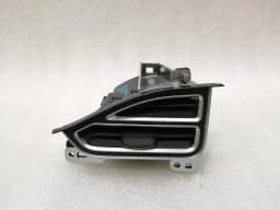 TESLA TESLA MODEL X P100D Left Air Vent 1023269-00-C RHD RIGHT HAND DRIVE — thumbnail 1