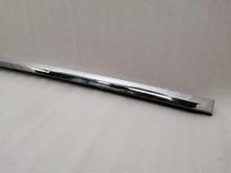 TESLA Tesla Model X P100D FLH Door Moulding 1032173-00-D Front Left Door Strip — thumbnail 8