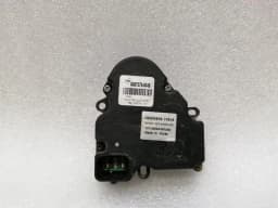 TESLA Tesla Model X P100D Heater Valve 6007370-00-B Heater Valve — thumbnail 1