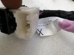 TESLA Tesla Model X RLH Door Upper Wiring 1032881-00-F Rear Left Door Harness — thumbnail 3