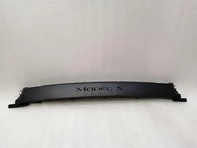 TESLA Tesla Model X P100D 1062550-00 Door Molding Falcon Door Trim