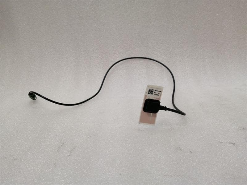 TESLA Tesla Model X P100D Aerial / Antenna 1062393-00-B Antenna