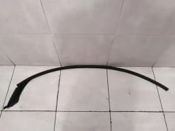 TESLA Tesla Model X P100D FLH Door Seal 1032147-00-C Door Seals Front Left — thumbnail 1