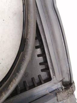 TESLA Tesla Model X P100D RLH Door Seal 1032277-00-D Door Seals Rear Left — thumbnail 4