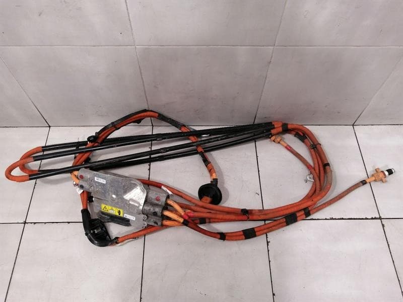 TESLA Tesla Model X P100D Cable Splitter Module Kit 1095000-10-E Controller