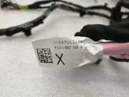 TESLA Tesla Model X RRH Door Upper Wiring 1032882-00-F Rear Right Door Harness — thumbnail 3