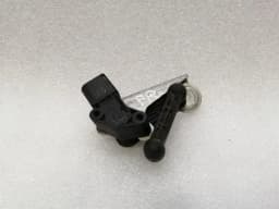 TESLA Tesla Model X P100D FRH Level Sensor 1027946-00-A Front Right Altitude Sensor — thumbnail 1